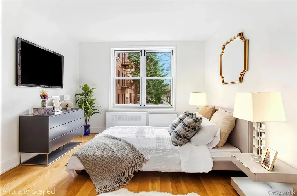 142-20 Franklin Avenue Flushing NY 11355