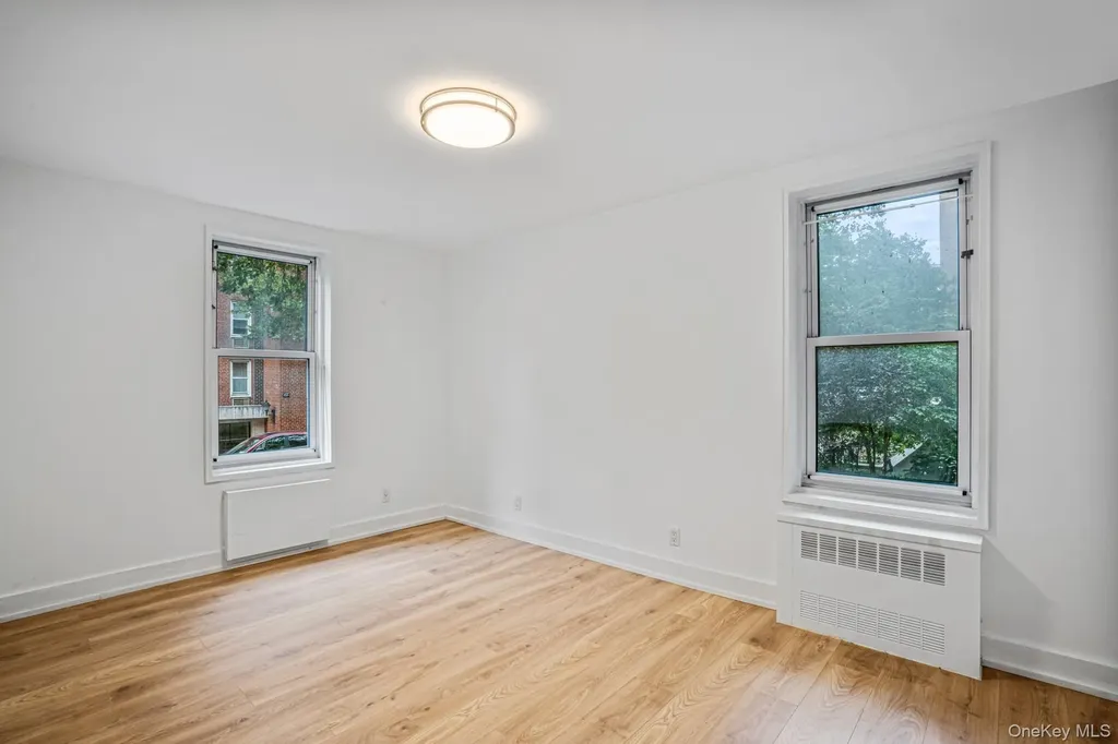 142-20 Franklin Avenue Flushing NY 11355