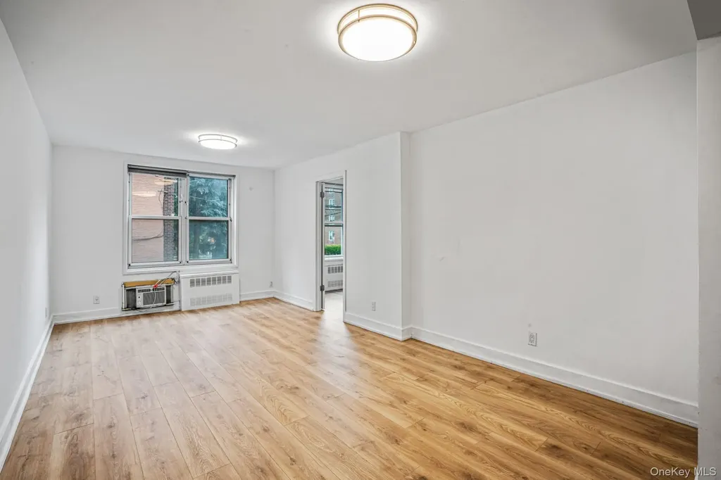 142-20 Franklin Avenue Flushing NY 11355