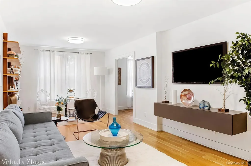 142-20 Franklin Avenue Flushing NY 11355