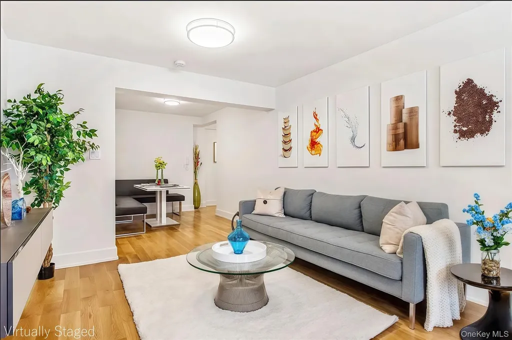 142-20 Franklin Avenue Flushing NY 11355