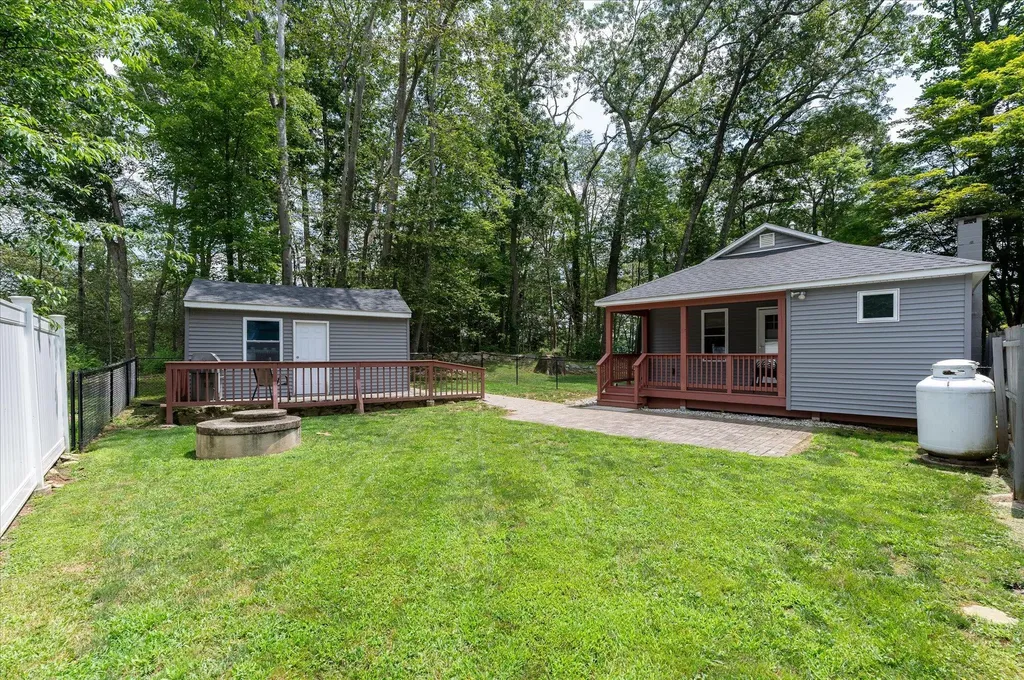 3 Preston Place Patterson NY 12563