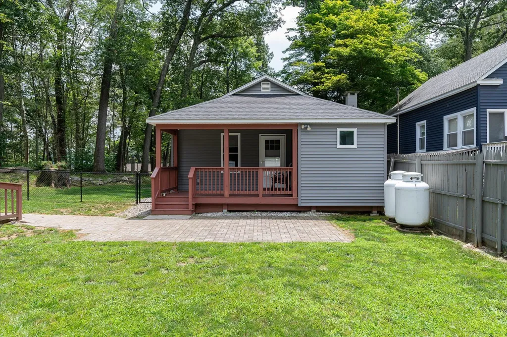 3 Preston Place Patterson NY 12563