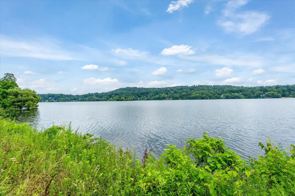 3 Preston Place Patterson NY 12563