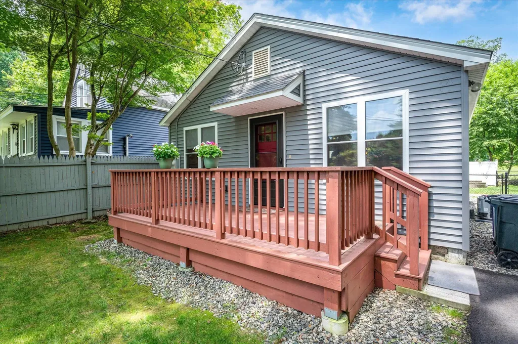 3 Preston Place Patterson NY 12563