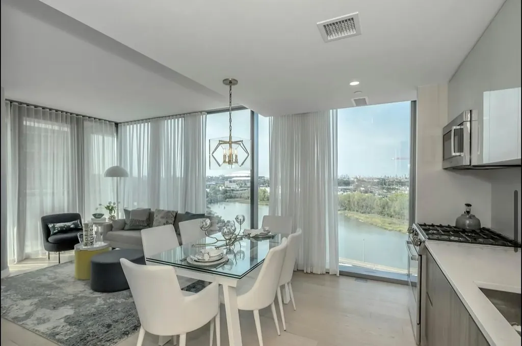 131-01 40th Road Flushing NY 11354