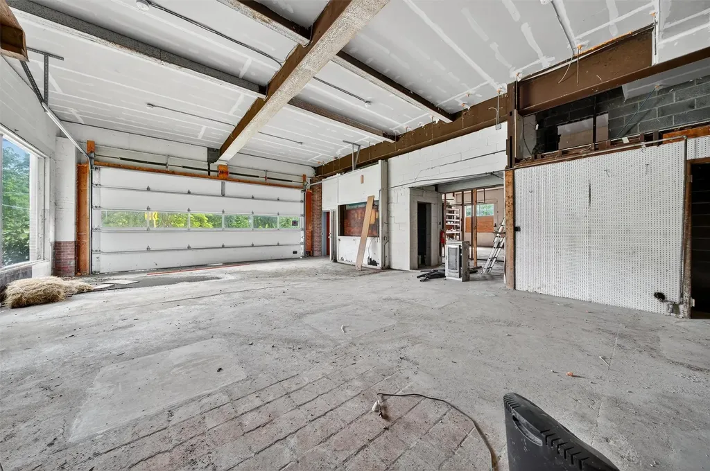 2213 Mount Hope Road Middletown NY 10940