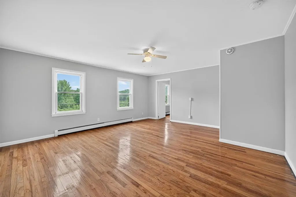 2213 Mount Hope Road Middletown NY 10940