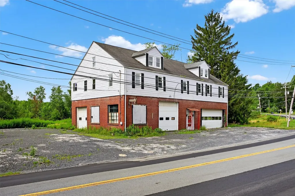 2213 Mount Hope Road Middletown NY 10940