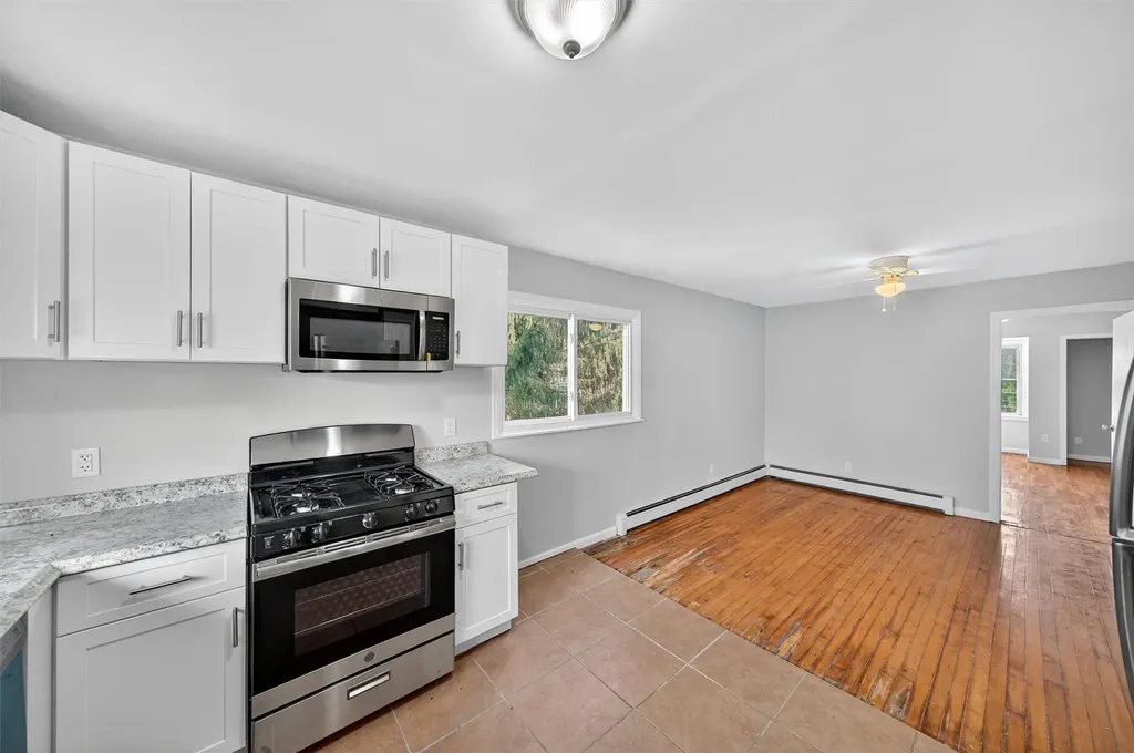 2213 Mount Hope Road Middletown NY 10940