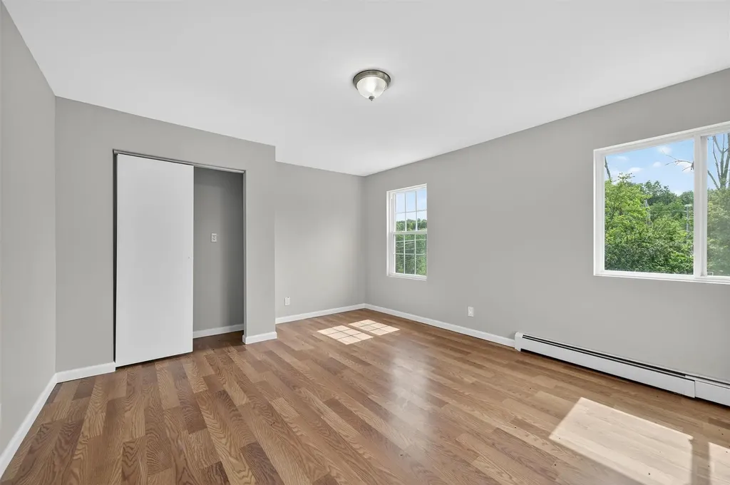 2213 Mount Hope Road Middletown NY 10940