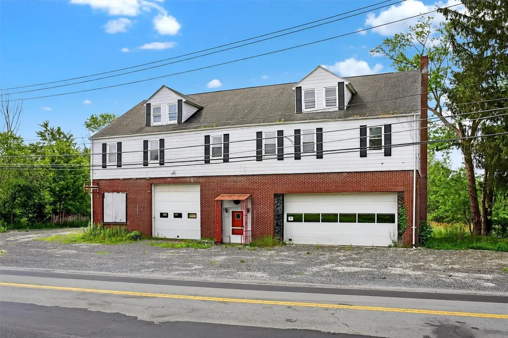 2213 Mount Hope Road Middletown NY 10940