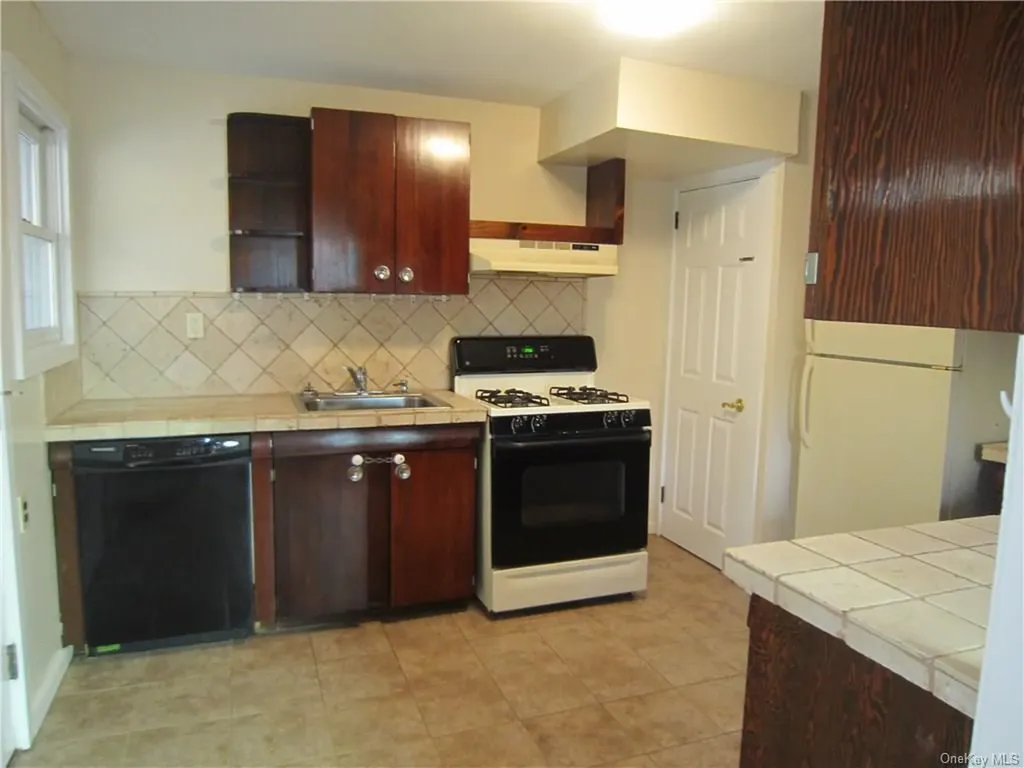 53b Ferdon Avenue Sparkill NY 10976