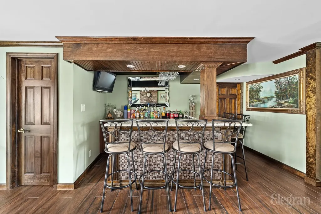 3408 Parkway Drive Baldwin NY 11510