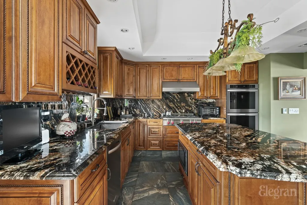 3408 Parkway Drive Baldwin NY 11510
