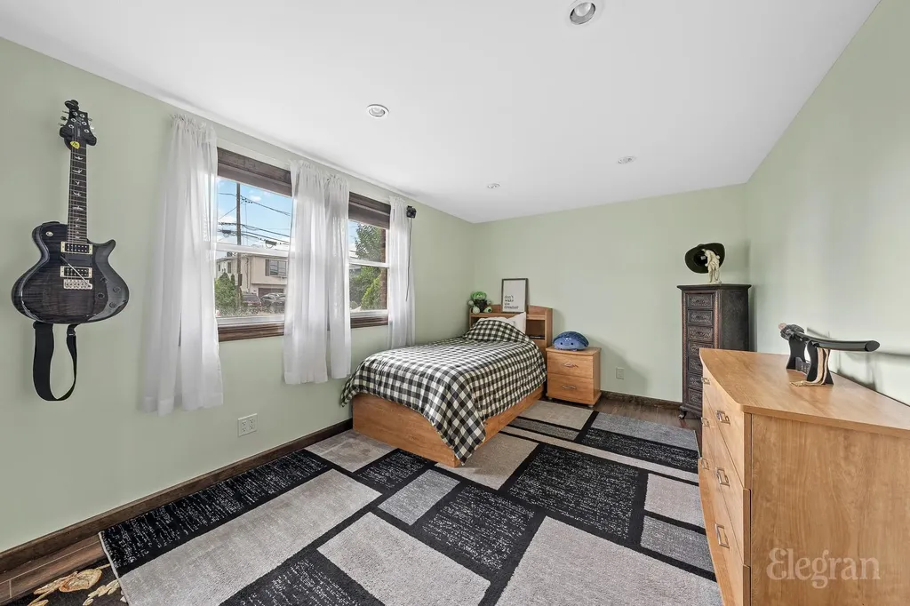 3408 Parkway Drive Baldwin NY 11510