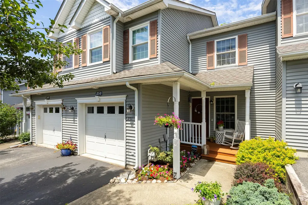 251 Pinebrook Drive Hyde Park NY 12538