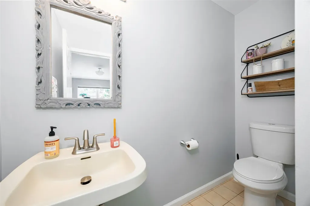 251 Pinebrook Drive Hyde Park NY 12538