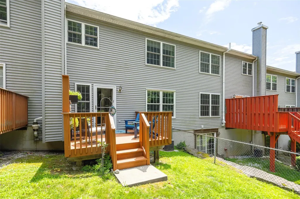 251 Pinebrook Drive Hyde Park NY 12538
