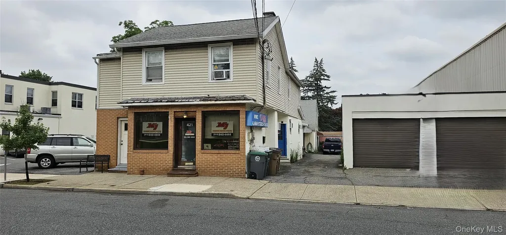 421 Fifth Avenue Pelham NY 10803