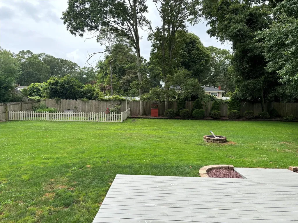 316 Whittier Drive Mastic Beach NY 11951