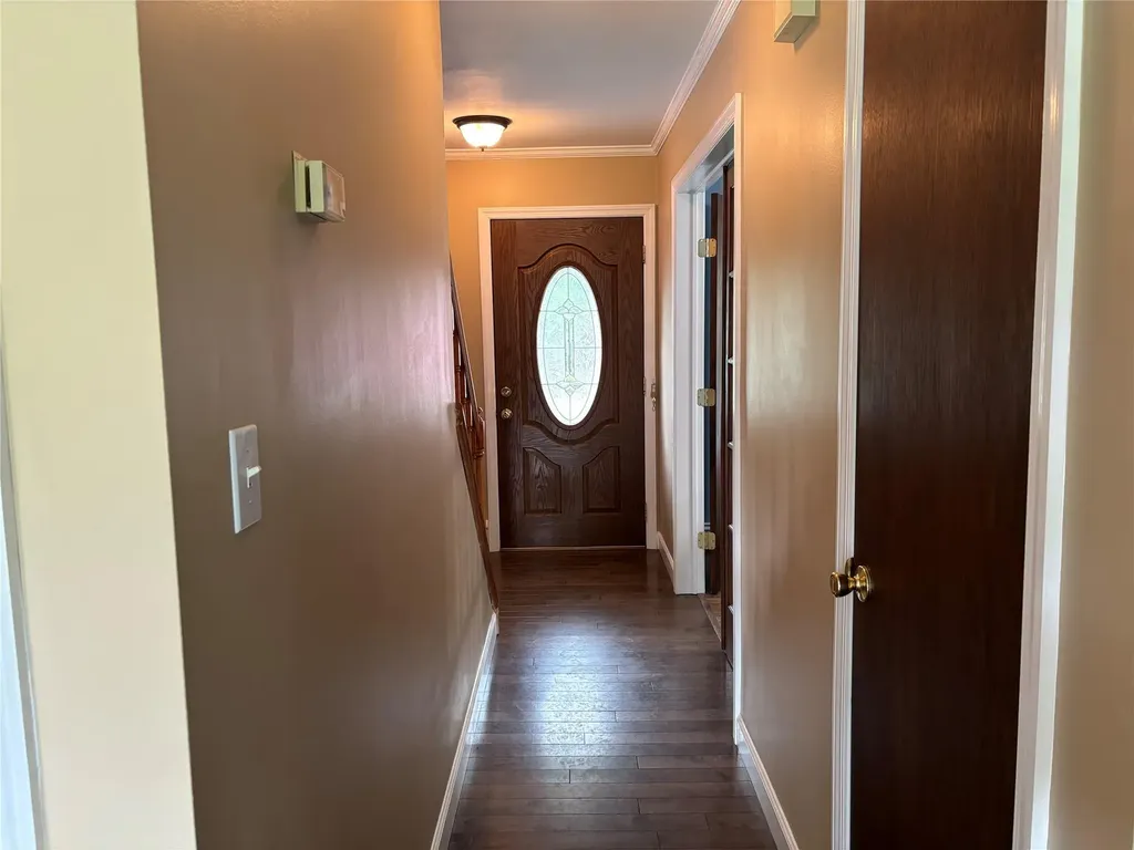 316 Whittier Drive Mastic Beach NY 11951