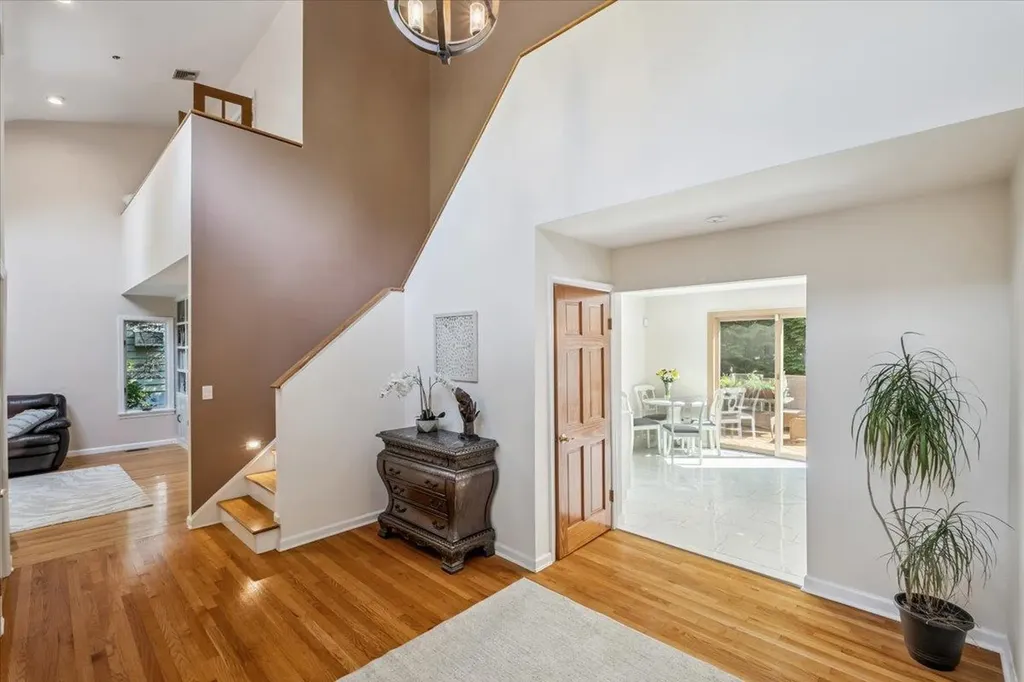 6 Kaateskill Place Scarsdale NY 10583
