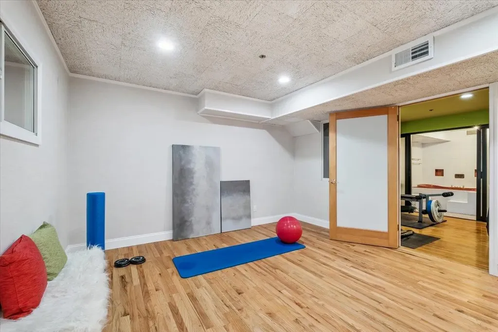 6 Kaateskill Place Scarsdale NY 10583