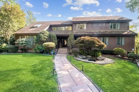 6 Kaateskill Place Scarsdale NY 10583