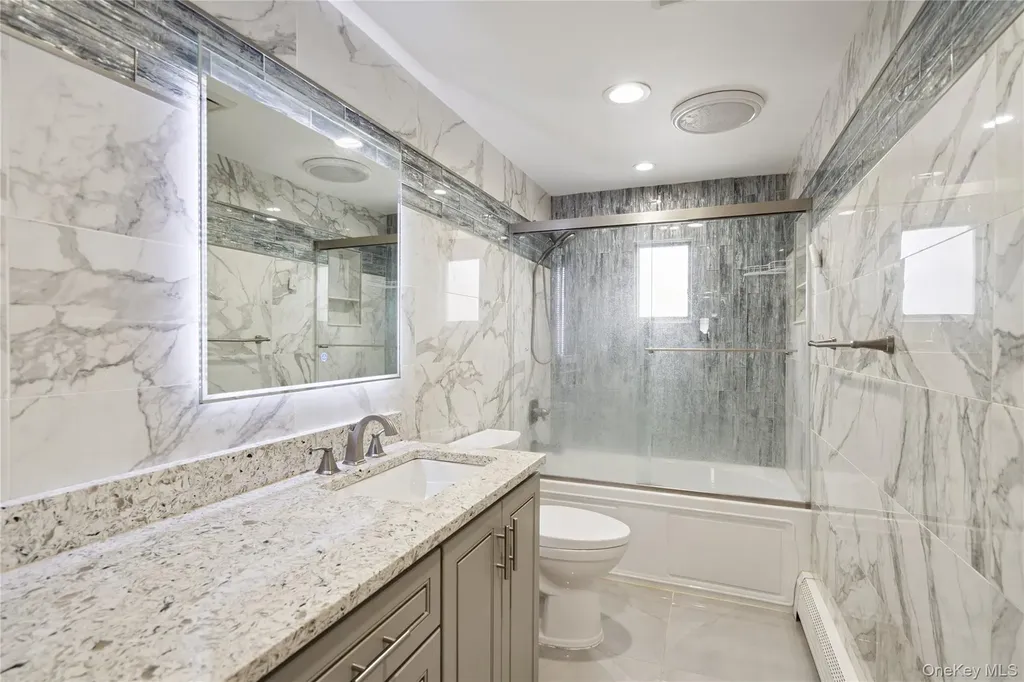 11 Sunrise Street Plainview NY 11803