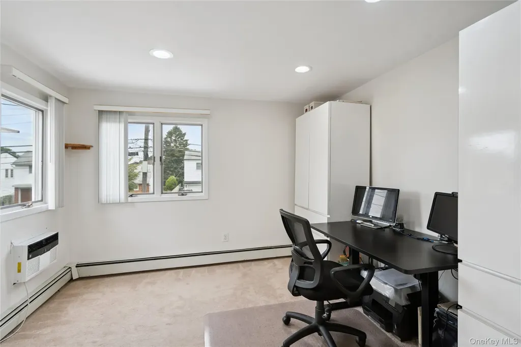 11 Sunrise Street Plainview NY 11803
