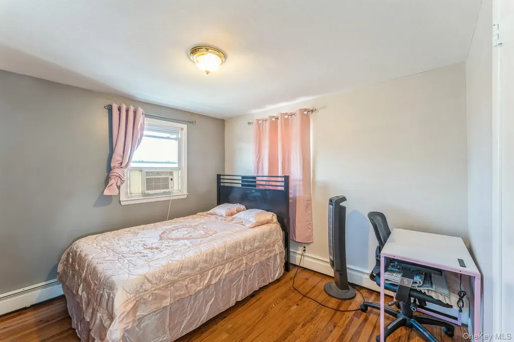 220 Elzey Avenue Elmont NY 11003