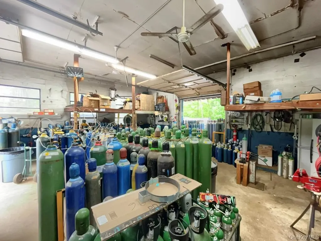 316 Route 304 Bardonia NY 10954