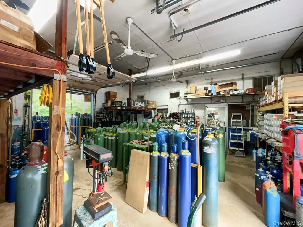316 Route 304 Bardonia NY 10954