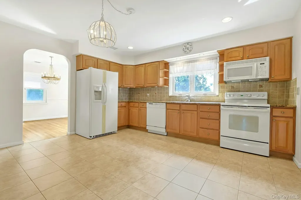 149 Longvue Terrace Yonkers NY 10710