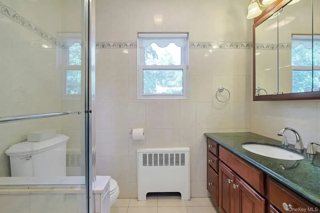 149 Longvue Terrace Yonkers NY 10710