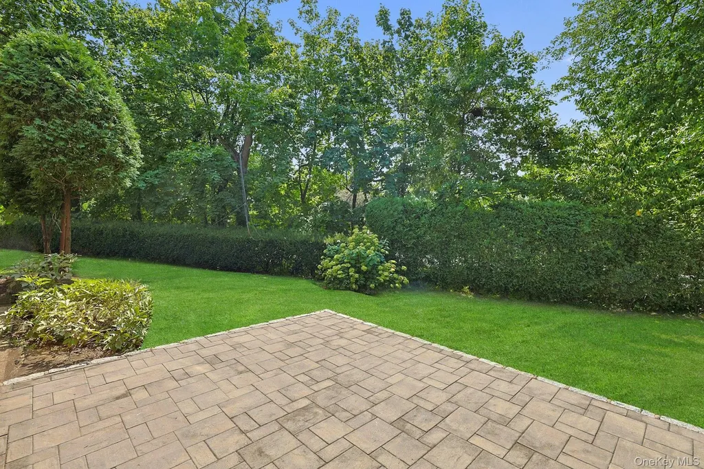 149 Longvue Terrace Yonkers NY 10710
