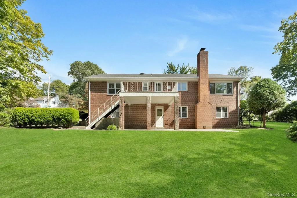 149 Longvue Terrace Yonkers NY 10710