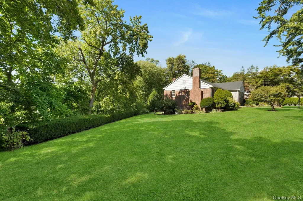 149 Longvue Terrace Yonkers NY 10710