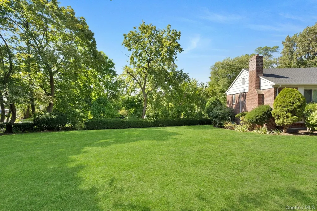 149 Longvue Terrace Yonkers NY 10710