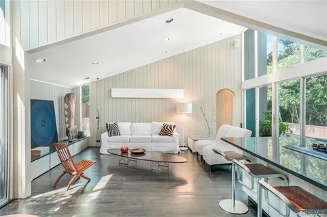 487 Tarpon Walk Fire Island Pines NY 11782