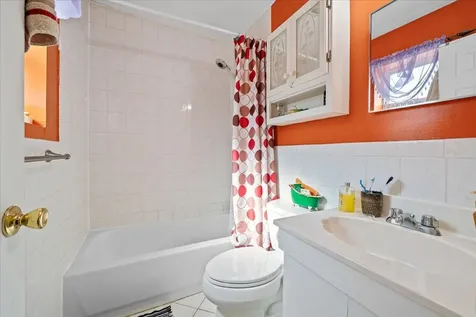 1935 Holland Avenue Bronx NY 10462