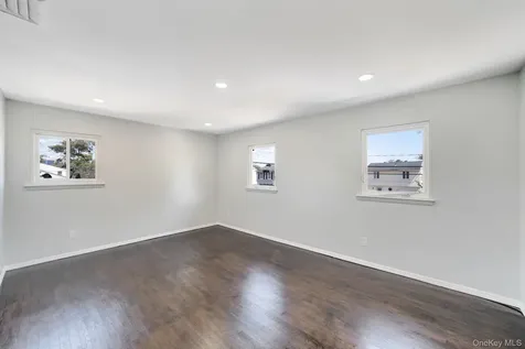 3058 Susan Road Bellmore NY 11710