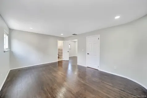 3058 Susan Road Bellmore NY 11710