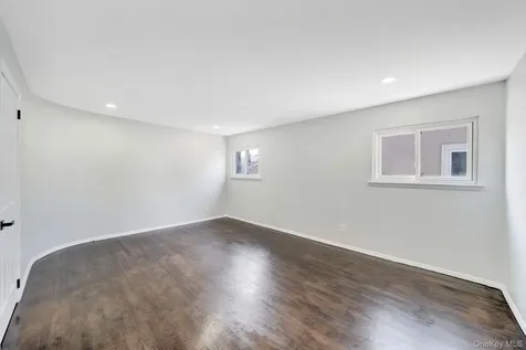 3058 Susan Road Bellmore NY 11710