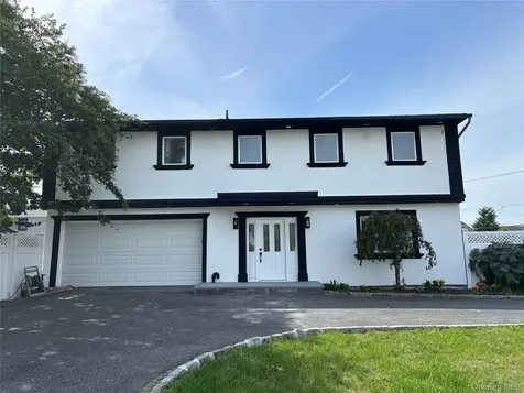 3058 Susan Road Bellmore NY 11710