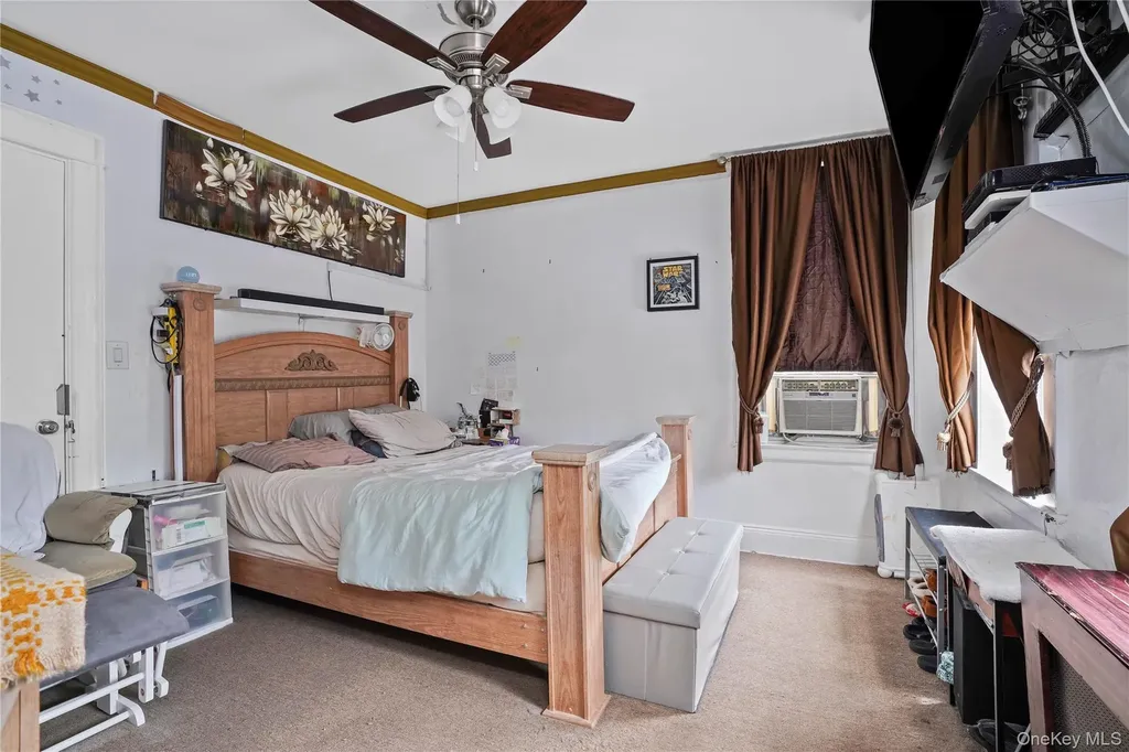 6046 Putnam Avenue Ridgewood NY 11385