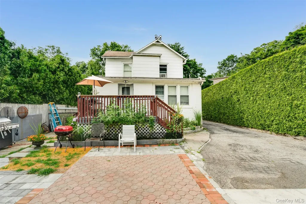 110 Pine Avenue Ossining NY 10562