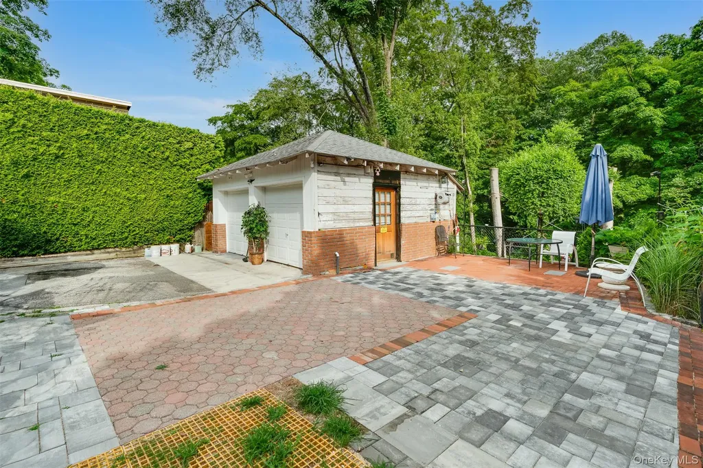 110 Pine Avenue Ossining NY 10562