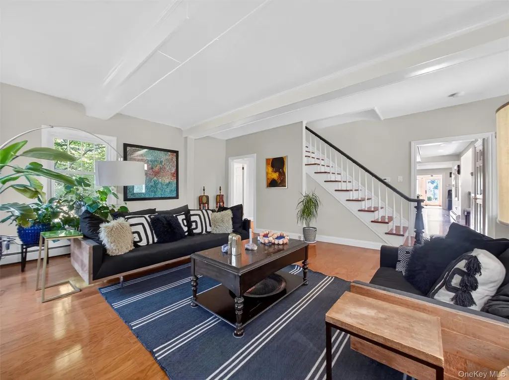 519 Haverstraw Road Suffern NY 10901